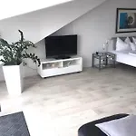 Diana * Kaštela