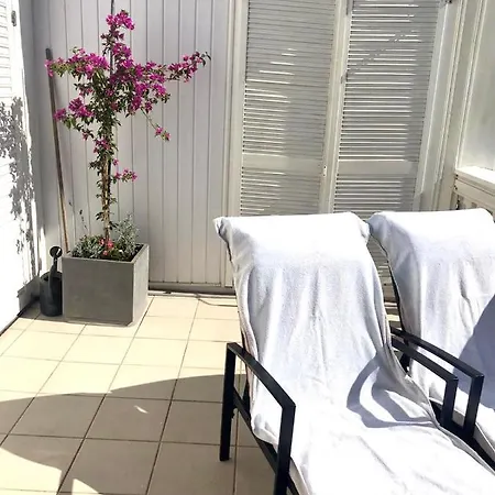 Diana Apartment