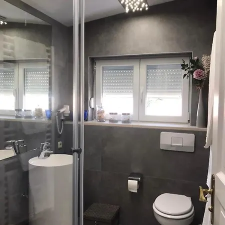 Diana شقة Kaštela