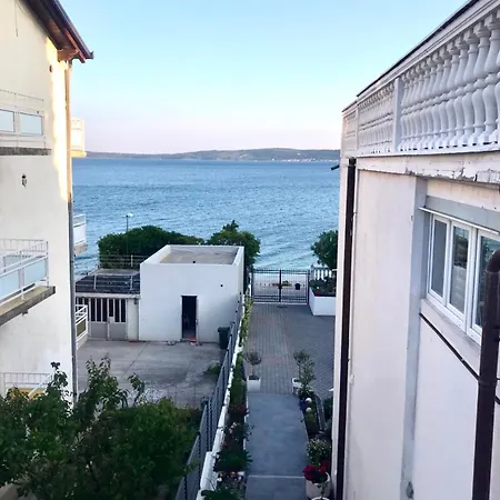 Diana شقة Kaštela