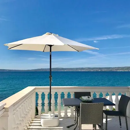 Diana شقة Kaštela