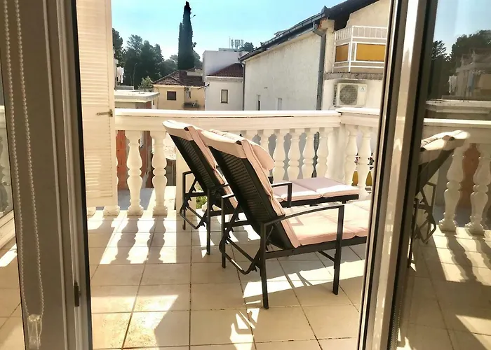 Diana * Kastela